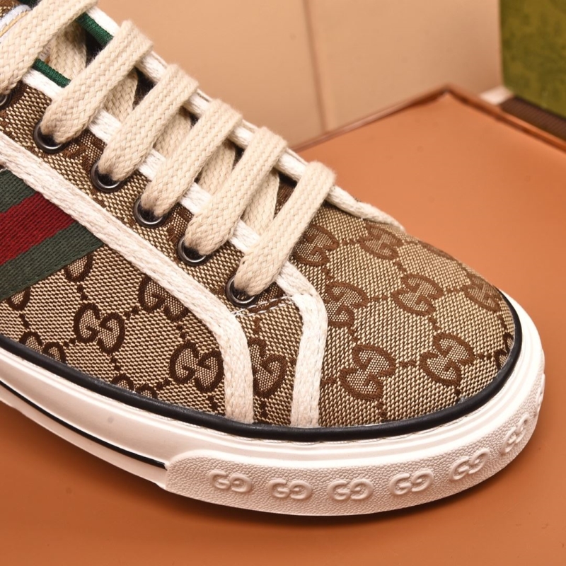 Gucci Sneakers